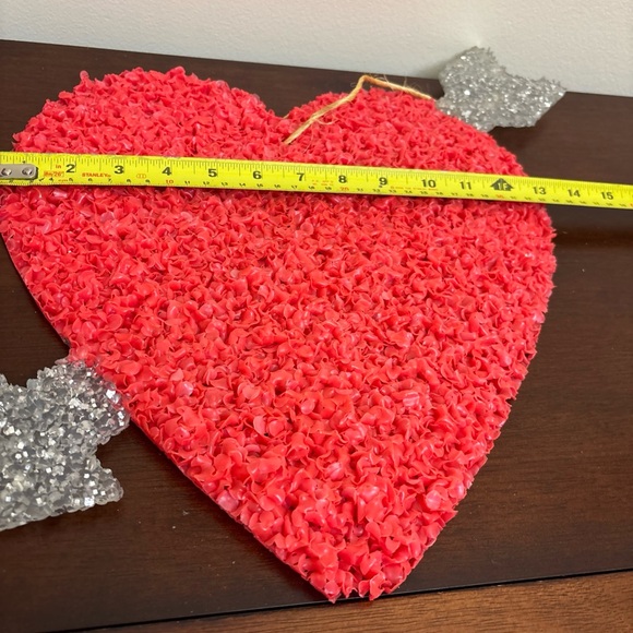 Vtg Melted Plastic Popcorn Valentine's Day Heart with Arrow Wall Decor - Picture 6 of 7
